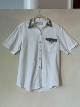 Load image into Gallery viewer, Vintage 90s Kimberley Fox Embroidery Short Sleeve Shirt