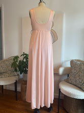 Load image into Gallery viewer, Olga Pink Vintage Slip & Robe Set