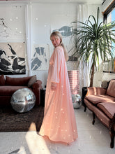Load image into Gallery viewer, Olga Pink Vintage Slip & Robe Set